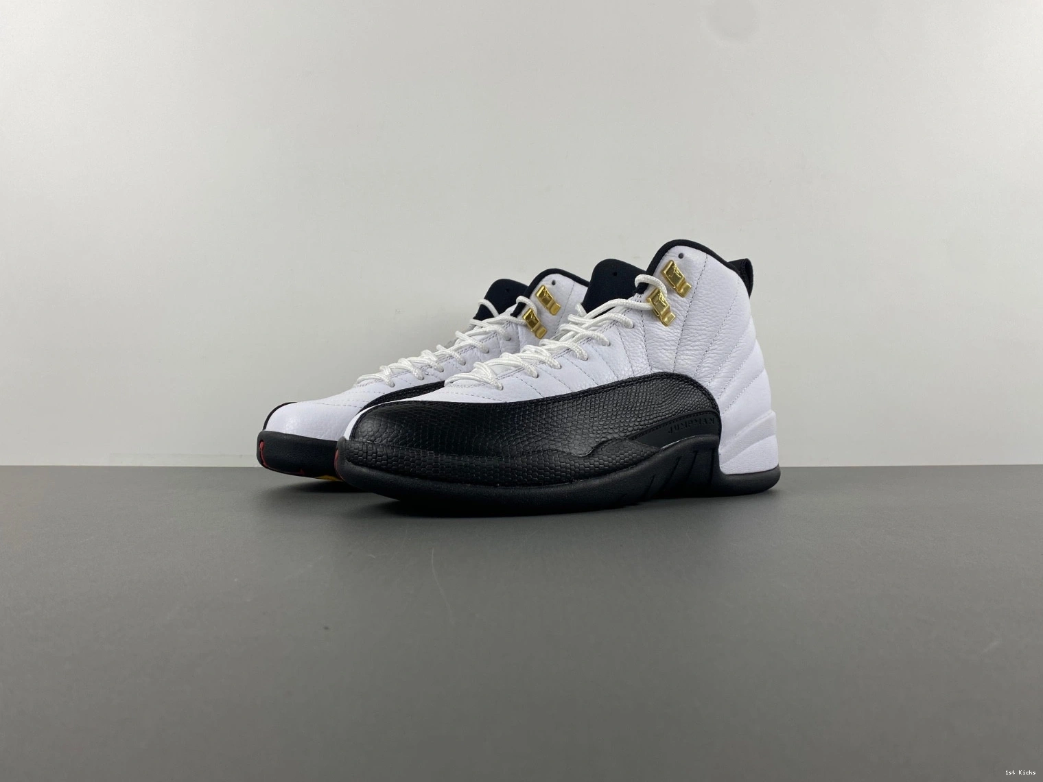 12 (2018) Jordan 130690-125 Taxi - Retro 0428